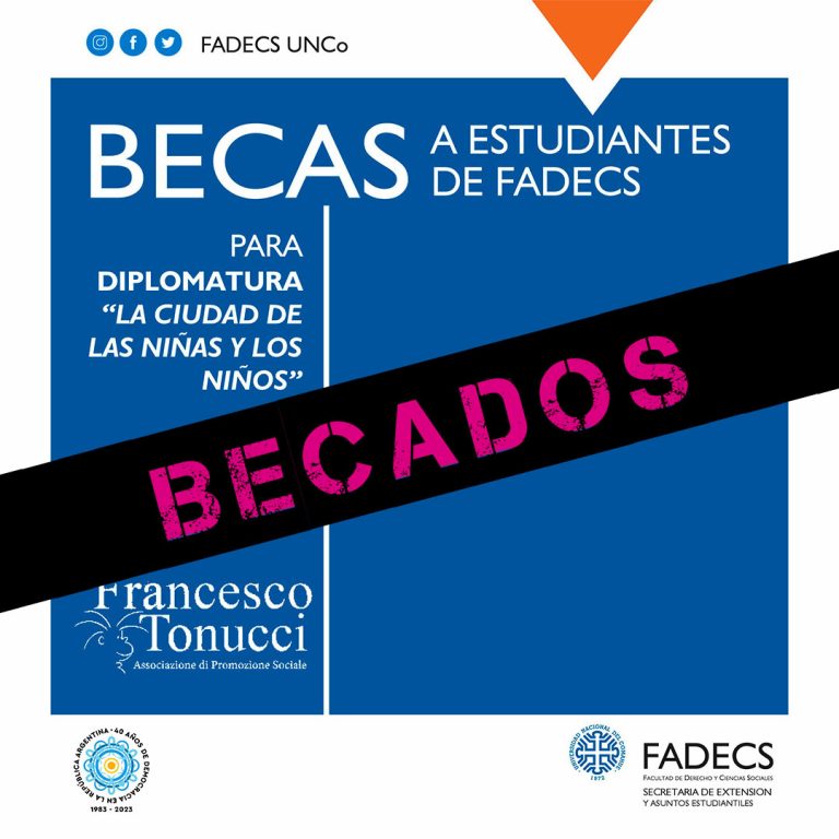 SELECCIONARON A BECADAS/OS PARA LA DIPLOMATURA “LA CIUDAD DE LAS NIÑAS Y LOS NIÑOS”, EDICIÓN IBEROAMERICANA Se realizó la selección de cinco estudiantes becadas/os de las carreras de Abogacía y Servicio Social de la FADECS, para cursar la diplomatura “La ciudad de las niñas y los niños”, Edición Iberoamericana. Las/los estudiantes avanzadas/os de la carrera de Servicio Social seleccionados fueron Sebastian Vielma Hernaldo, Micaela Ramírez y Jenifer Mariel Antigual; y de Abogacía, Alba Yanet Daiana Amarilla y Maria Luisa Padilla. Las/los estudiantes becadas/os comienzan el cursado de la Diplomatura en modalidad virtual el jueves 21 de diciembre a las 13. El plan de becas fue organizado por la Asociación Francesco Tonucci, la Escuela Popular San Roque y la UNCo.