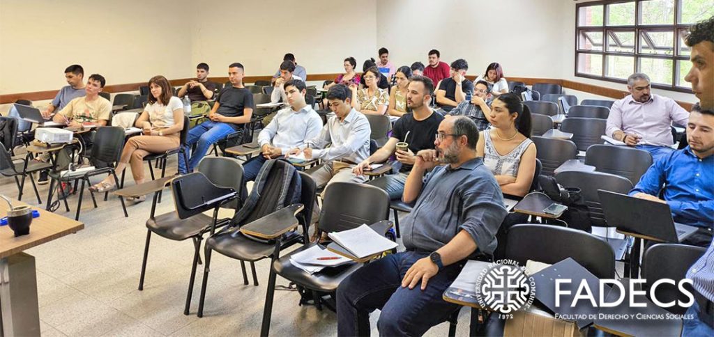 ¡EL TALLER DE LITIGACIÓN PENAL FUE UN ÉXITO TOTAL!

23 cursantes ya cuentan con nuevas herramientas para enfrentar los desafíos del Proceso Penal Federal.

¿Por qué fue tan especial? Practicamos, simulamos audiencias, y reflexionamos sobre los nuevos roles y labores de las partes... ¡Una experiencia única!

¿Te lo perdiste? No te preocupés, ya que pronto abriremos las inscripciones para el próximo taller de marzo/abril de 2025 .

Agradecemos a docentes, graduados y estudiantes de LIPECO por la co-organización y dictado del taller.