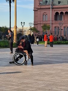 Del espanto a la ternura en apenas 20 metros