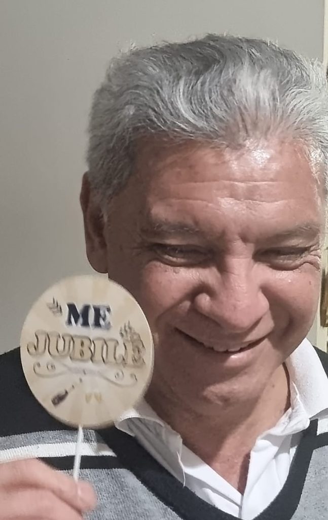 SE JUBILÓ OSCAR KISNERMAN, EL BIBLIOTECARIO