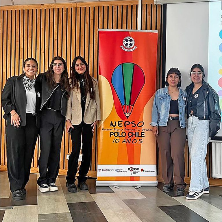 PARTICIPACIÓN ESTUDIANTIL DE FADECS EN CONGRESO BINACIONAL EN CHILE