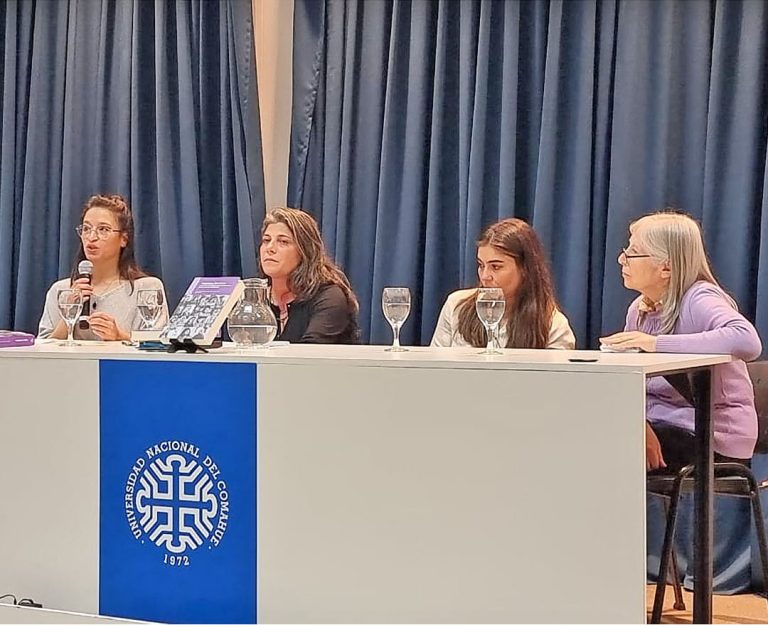 MUJERES, DICTADURA Y MEMORIA, ENCUENTRO ACADÉMICO Y ACTIVISTA EN FADECS POR UNA MIRADA FEMINISTA